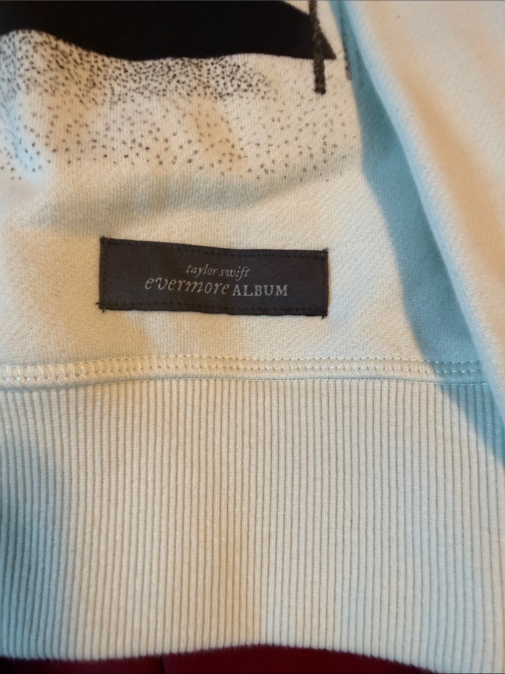 Official Taylor Swift Evermore crew neck sweatshirt size XL NEW - Picture 3 of 4